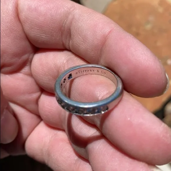 AUTHENTIC TIFFANY & CO 950 PLATINUM & DIAMOND WEDDING BAND - Picture 10 of 11